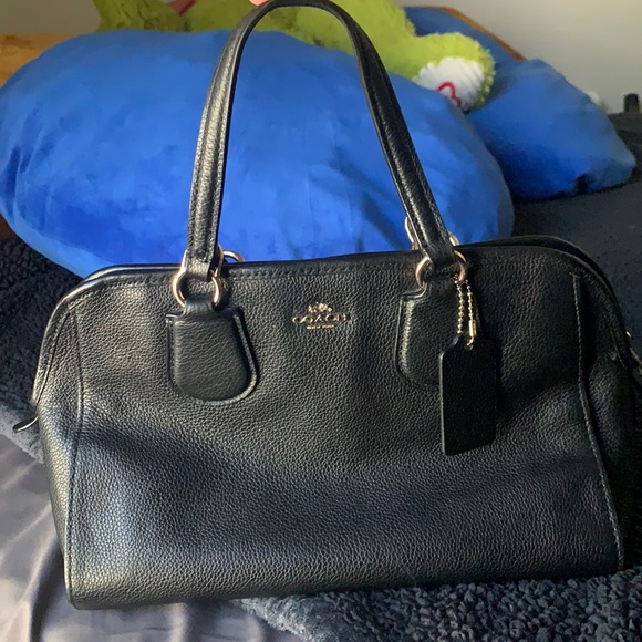Lightly Used Small Coach Purse - Picture 1 of 5